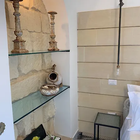 Habitare & Salento Couette-café Lecce