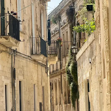 Habitare & Salento Couette-café Lecce