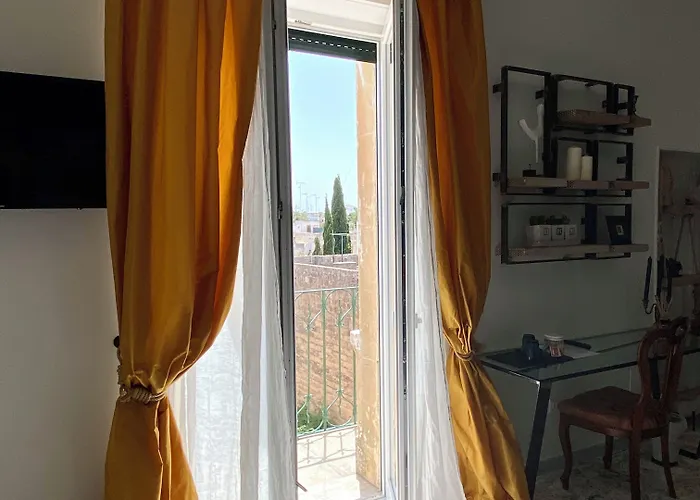 住宿加早餐酒店 Habitare & Salento 莱切